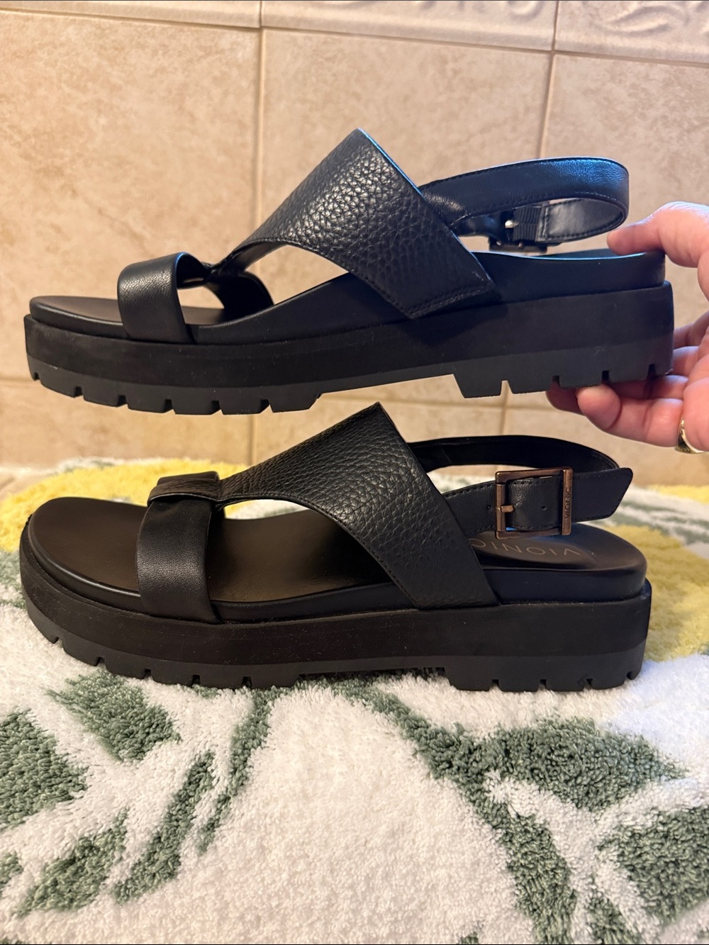Vionic Black Women's Chunky Strap Platform Sandals - Picture 7 of 9